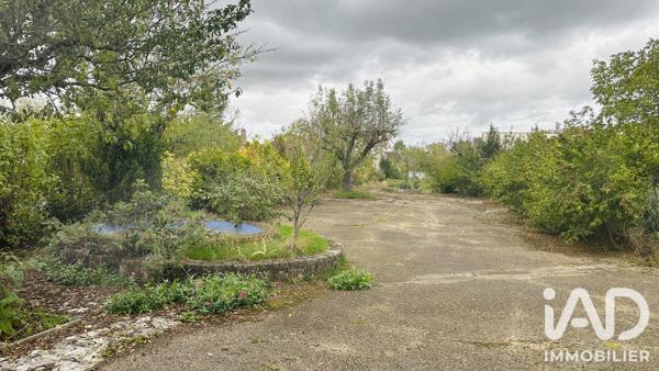 Immeuble à vendre 868 m² Dordives