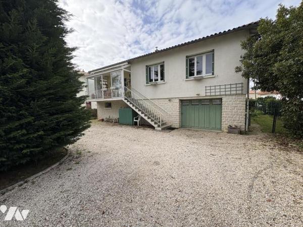 NIORT ST LIGUAIRE, pavillon sur sous-sol de 128 m² 5 chambres 