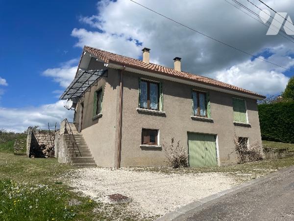 2025-00233 AGREABLE MAISON DE VILLAGE SUR SOUS-SOL - CREUE