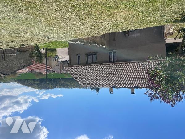 2025-00233 AGREABLE MAISON DE VILLAGE SUR SOUS-SOL - CREUE