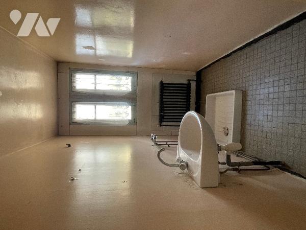 2025-00233 AGREABLE MAISON DE VILLAGE SUR SOUS-SOL - CREUE