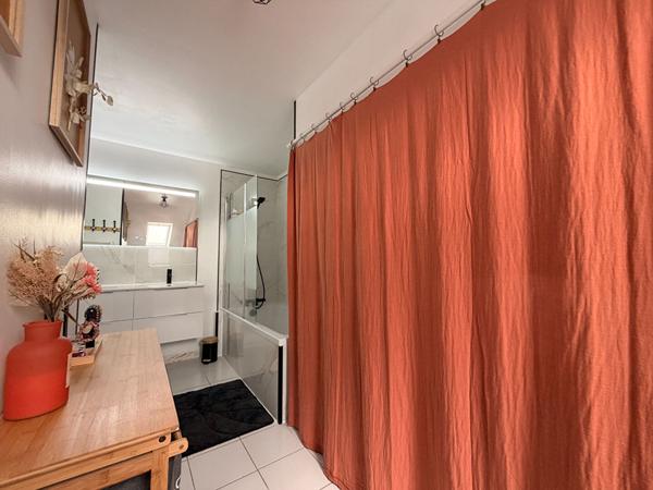 Appartement La Bouexiere 4 pièces 81 m2