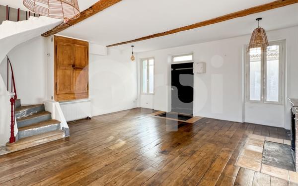 Maison à vendre    5 pièces •  La Crau