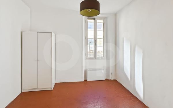 Maison à vendre    5 pièces •  La Crau