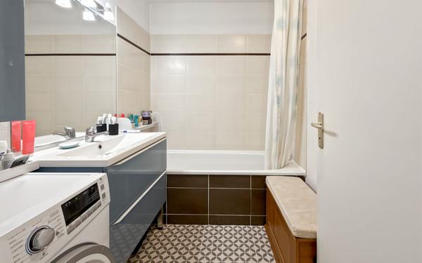 Appartement à vendre    2 pièces • 44 m2 Tournefeuille