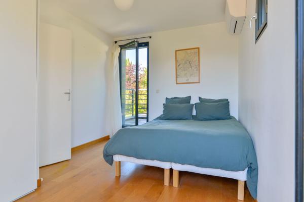 Maison contemporaine de 105m2- Calme absolu- Garage-Rooftop