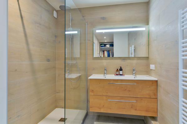 Maison contemporaine de 105m2- Calme absolu- Garage-Rooftop