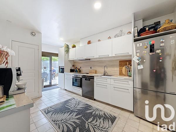 Immeuble à vendre 154 m² Ballancourt-sur-Essonne