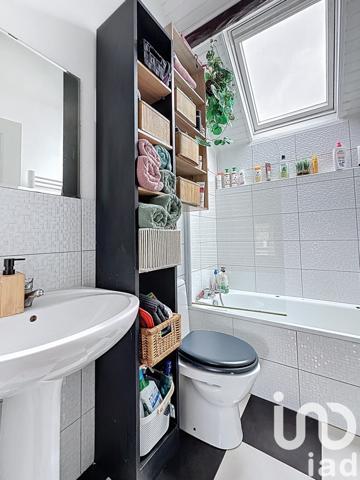 Immeuble à vendre 154 m² Ballancourt-sur-Essonne