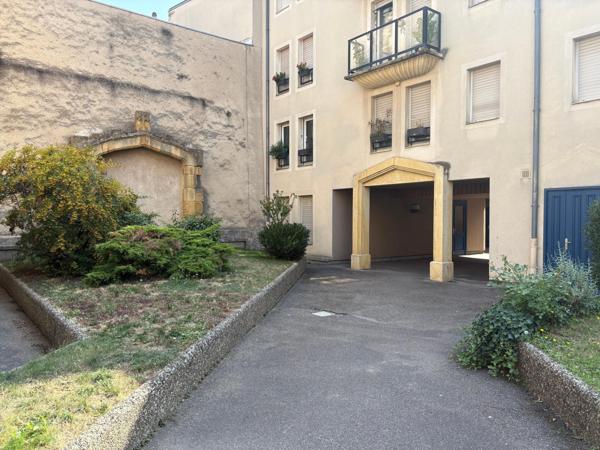 Appartement 3 pièces au centre d Metz