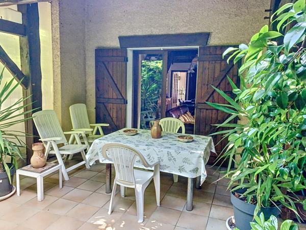 Maison Eysines 6 pièce(s) 1574 m²