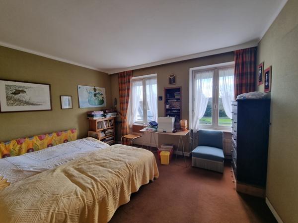 PLEUVEN , côté Fouesnant, Maison familiale 11pièces sur 2333m² de terrain