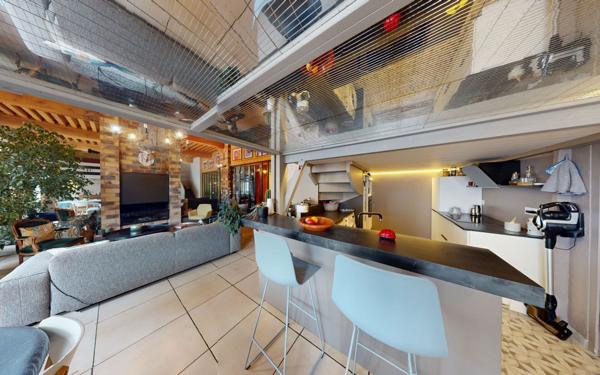 Appartement à vendre    3 pièces • 75,20 m2 Lyon 4