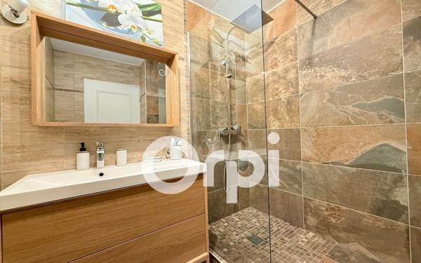 Appartement à vendre    3 pièces • 76,28 m2 Le Versoud