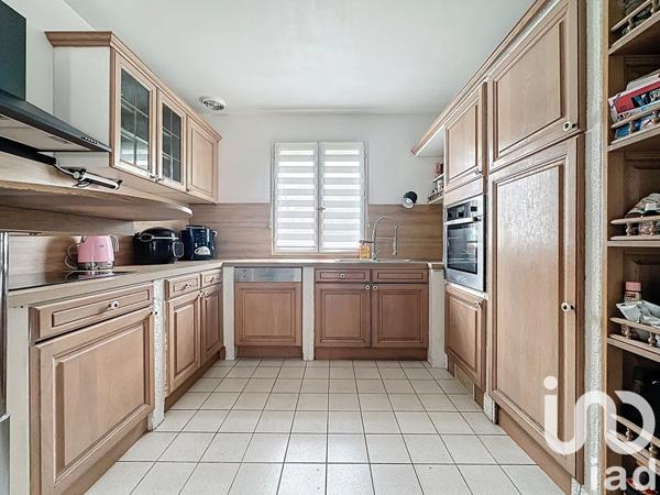 Maison à vendre 7 pièces 133 m² Rungis