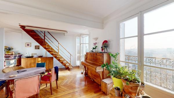 Beau duplex atypique de 4 pièces au 5ème et dernier étage