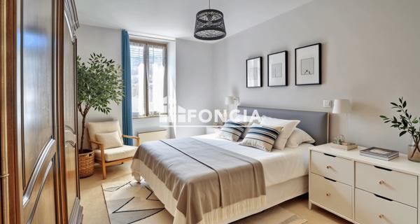 À vendre Immeuble 146.23 m² - Valserhône 01200