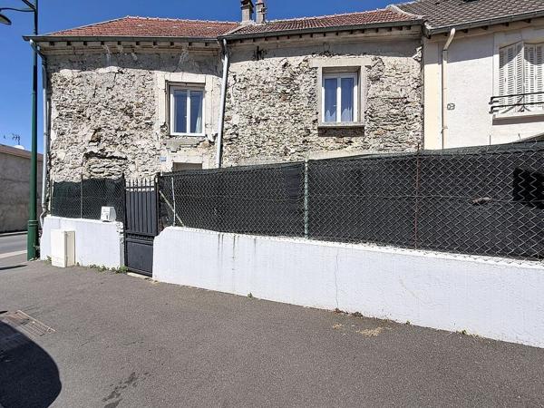 Maison familiale 4 chambres - Nanteuil-lès-Meaux ? Terrasse & accès rapide A4