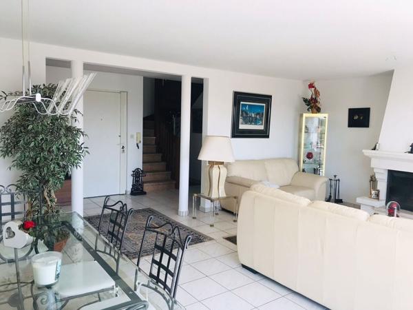 Appartement 5 pièces duplex avec terrasse 445 000 €