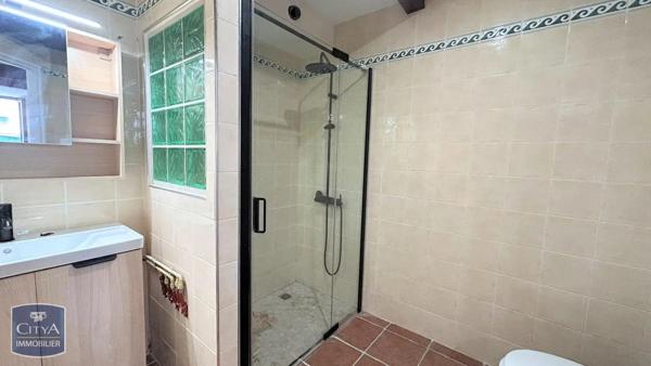 Appartement à louer 2 pièces 48.9m² Montauban (82000)