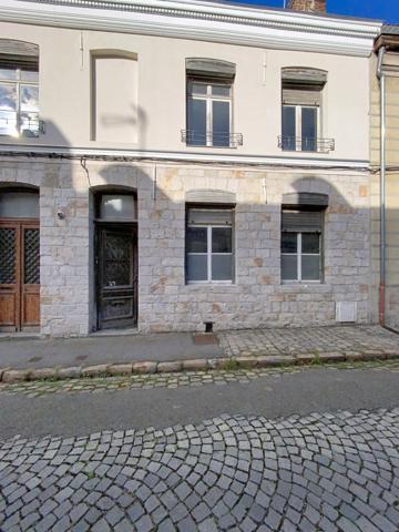 Grande maison de ville MARCHIENNES