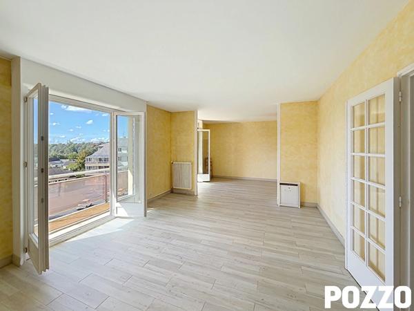 Bel appartement Saint Lo 4 pièce(s) avec balcon garage et ascenseur SAINT LO