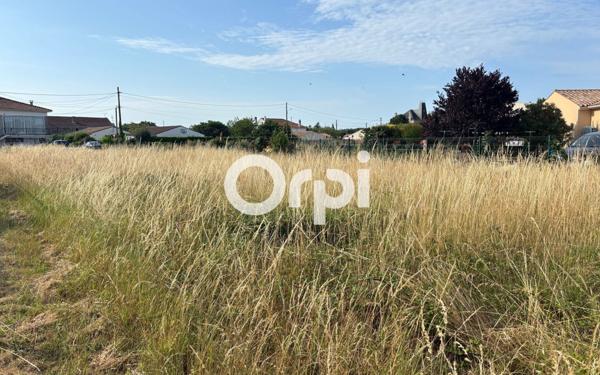 Terrain à vendre    Étaules