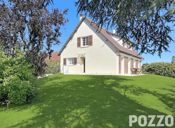 A VENDRE - MAISON FAMILIALE AVEC 5 CH - 155M² -1745m² de terrain - CONDÉ SUR VIRE (50890) CONDE SUR VIRE