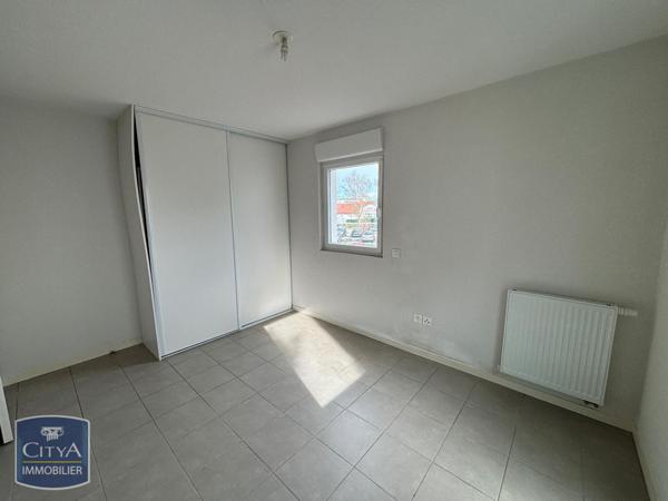Appartement à louer 3 pièces 68.05m² Pau (64000)