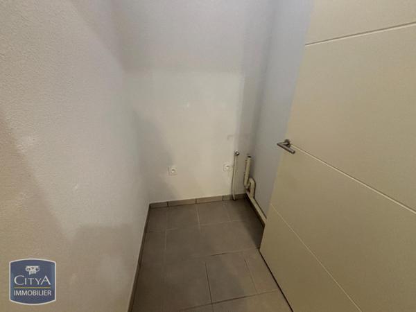 Appartement à louer 3 pièces 68.05m² Pau (64000)