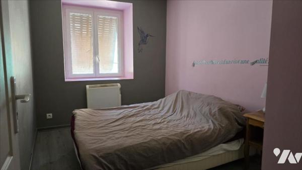 2 chambres, grand séjour, garage, balcon