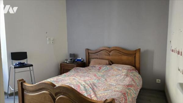 2 chambres, grand séjour, garage, balcon