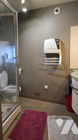 2 chambres, grand séjour, garage, balcon