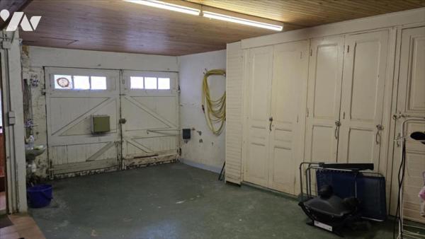 2 chambres, grand séjour, garage, balcon