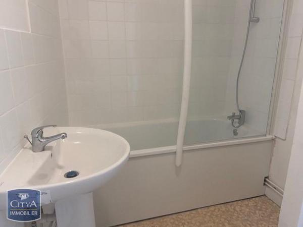 Appartement à louer 2 pièces 41.97m²