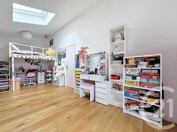 Maison à vendre  4 pièces - 121,57 m 2   GUJAN MESTRAS  - 33