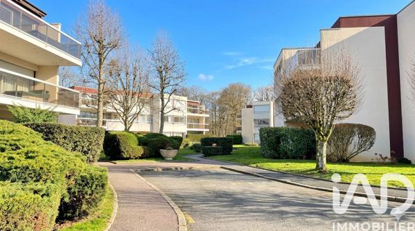 Appartement à vendre 4 pièces 89,1 m² Saint-Cyr-l'École