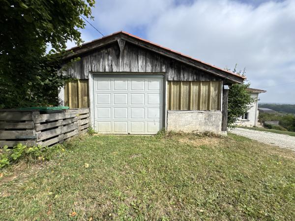 Ancienne ferme avec grange, dépendances et piscine Castelnaud-de-Gratecambe (47290)