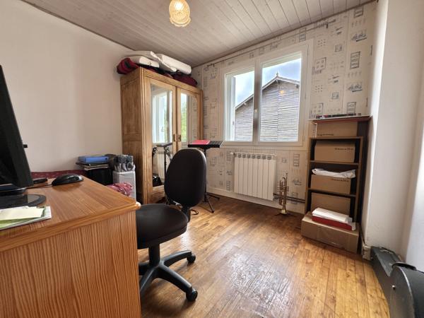 Ancienne ferme avec grange, dépendances et piscine Castelnaud-de-Gratecambe (47290)