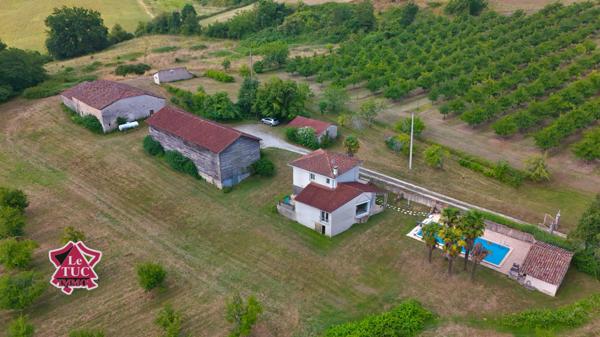 Ancienne ferme avec grange, dépendances et piscine Castelnaud-de-Gratecambe (47290)
