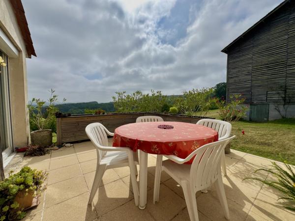 Ancienne ferme avec grange, dépendances et piscine Castelnaud-de-Gratecambe (47290)