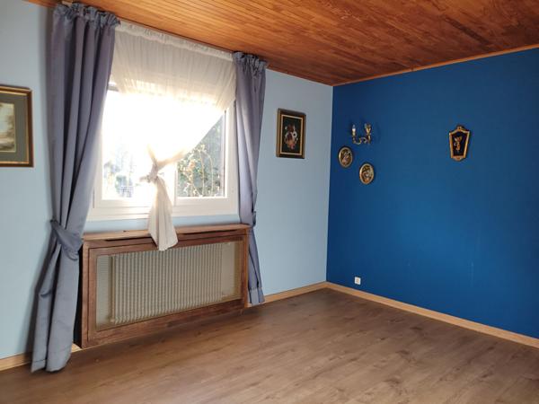 FAVERGES. CHALET DE 195M² AVEC TERRAIN DE 2015M²