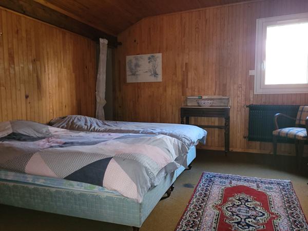 FAVERGES. CHALET DE 195M² AVEC TERRAIN DE 2015M²