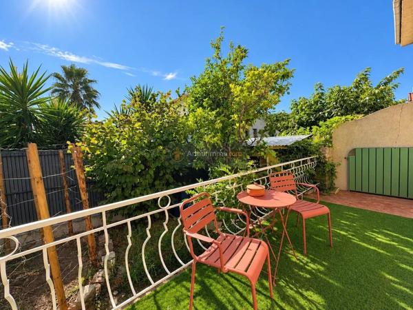 Vente                                                      Maison
                        
                     5 pièces                      100 m2                     à Fréjus