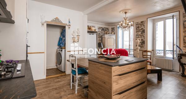 À vendre Maison 4 pièces 212 m² - Villefranche-de-rouergue 12200