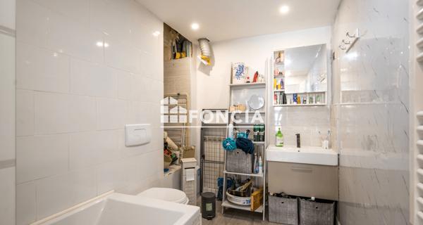 À vendre Maison 4 pièces 212 m² - Villefranche-de-rouergue 12200