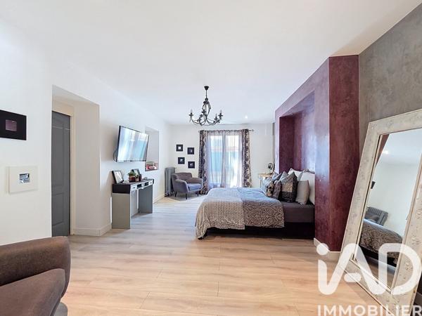 Maison à vendre 7 pièces 213 m² Toulon