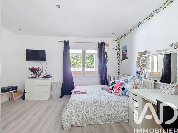 Maison à vendre 7 pièces 213 m² Toulon