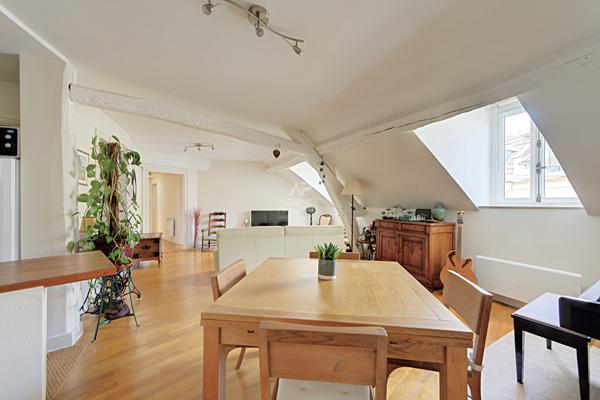 Appartement Saint Germain En Laye 3 pièce(s) 71.97 m2 585 000 € **  - Référence  18217