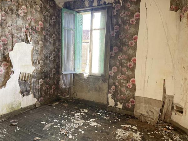 Maison à restaurer à vendre à Ribérac en Dordogne (24600), ref : 077/1587